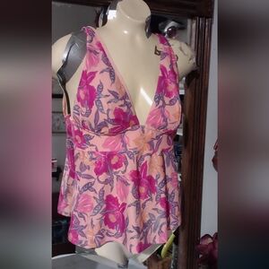 New condition swuim top for women size M